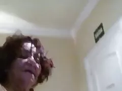 Koduvideo - vanaema 70yo anaalseksi