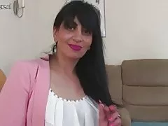 Araabia küps uk näljane vagiina koos ema